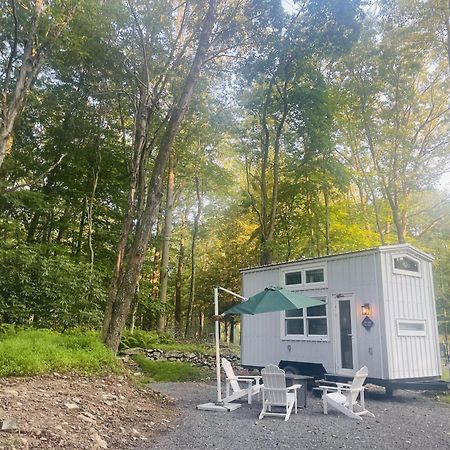 Camptel Poconos Lodging Albrightsville Exterior photo
