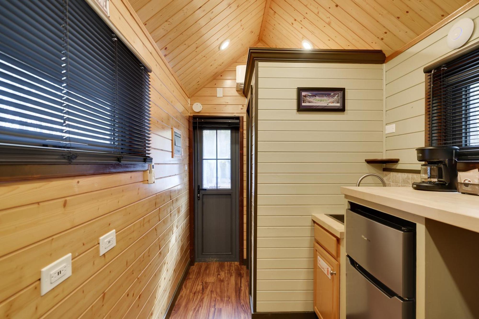 Camptel Poconos Lodging Albrightsville Exterior photo
