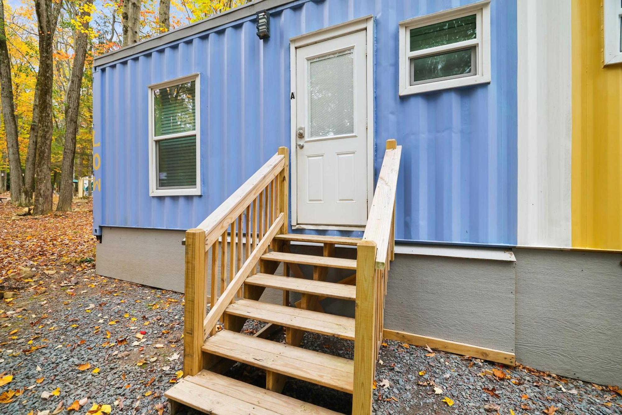 Camptel Poconos Lodging Albrightsville Exterior photo