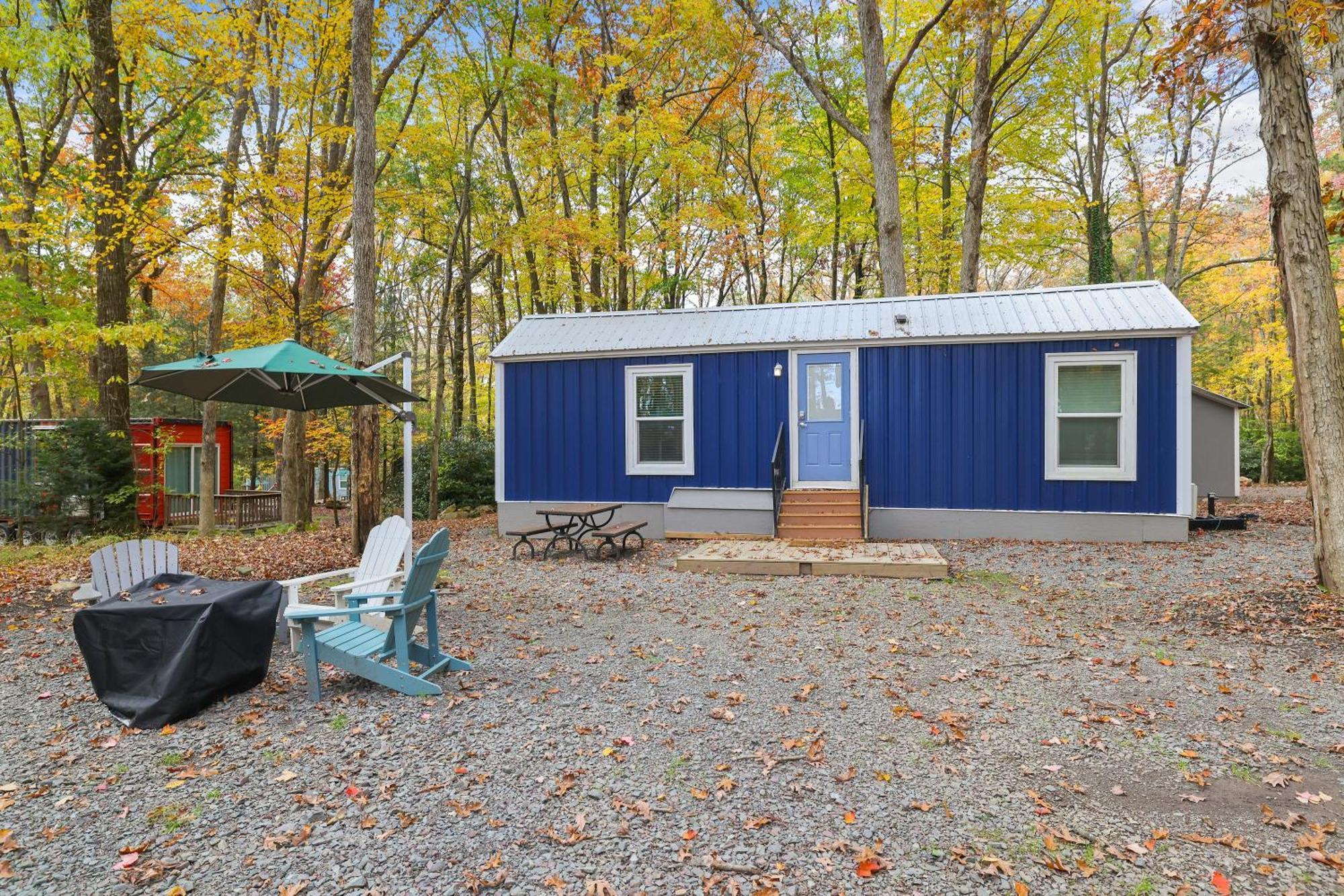 Camptel Poconos Lodging Albrightsville Exterior photo