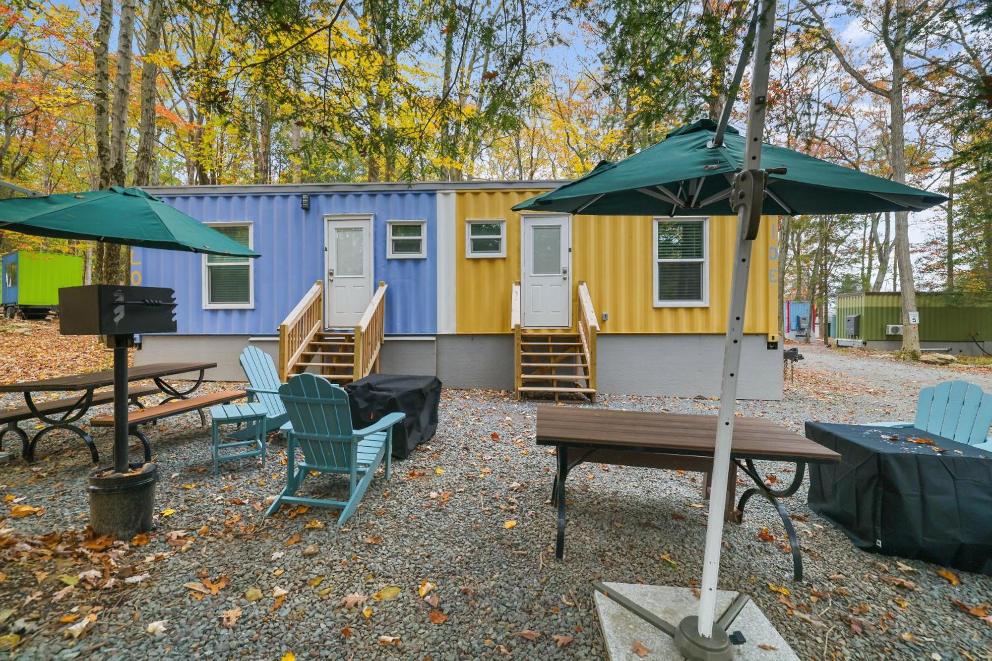 Camptel Poconos Lodging Albrightsville Exterior photo